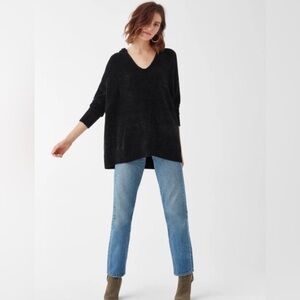 Womens Splendid Aurora Chenille V-neck Hooded Oversized Sweater. Size S